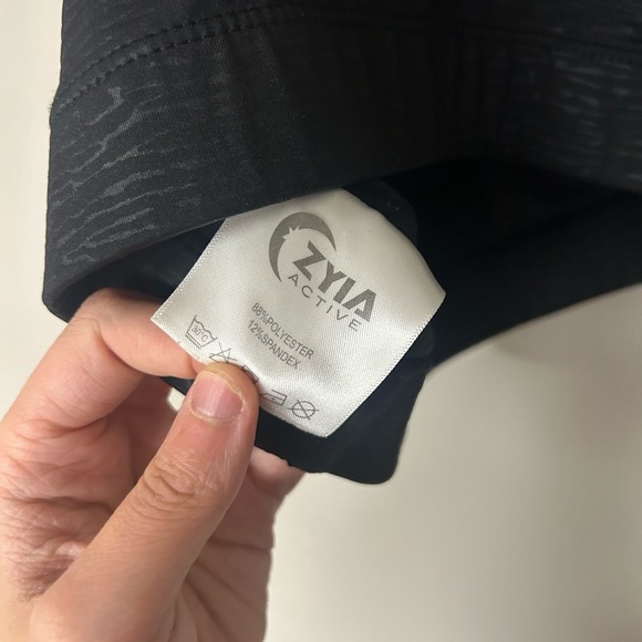 Zyia Active Black Heathered Bomber Bra - Picture 3 of 4